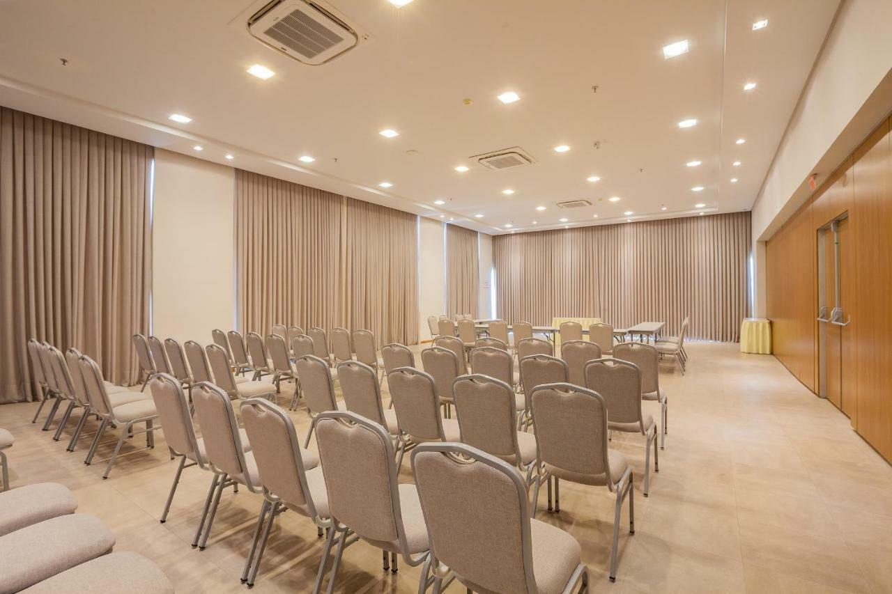 Tri Hotel Executive บรุสเก ภายนอก รูปภาพ