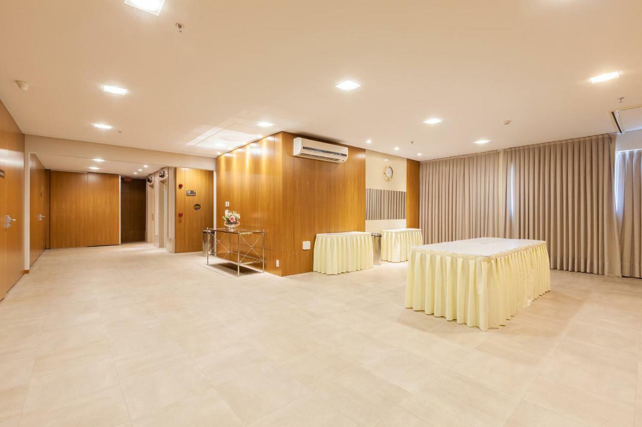Tri Hotel Executive บรุสเก ภายนอก รูปภาพ