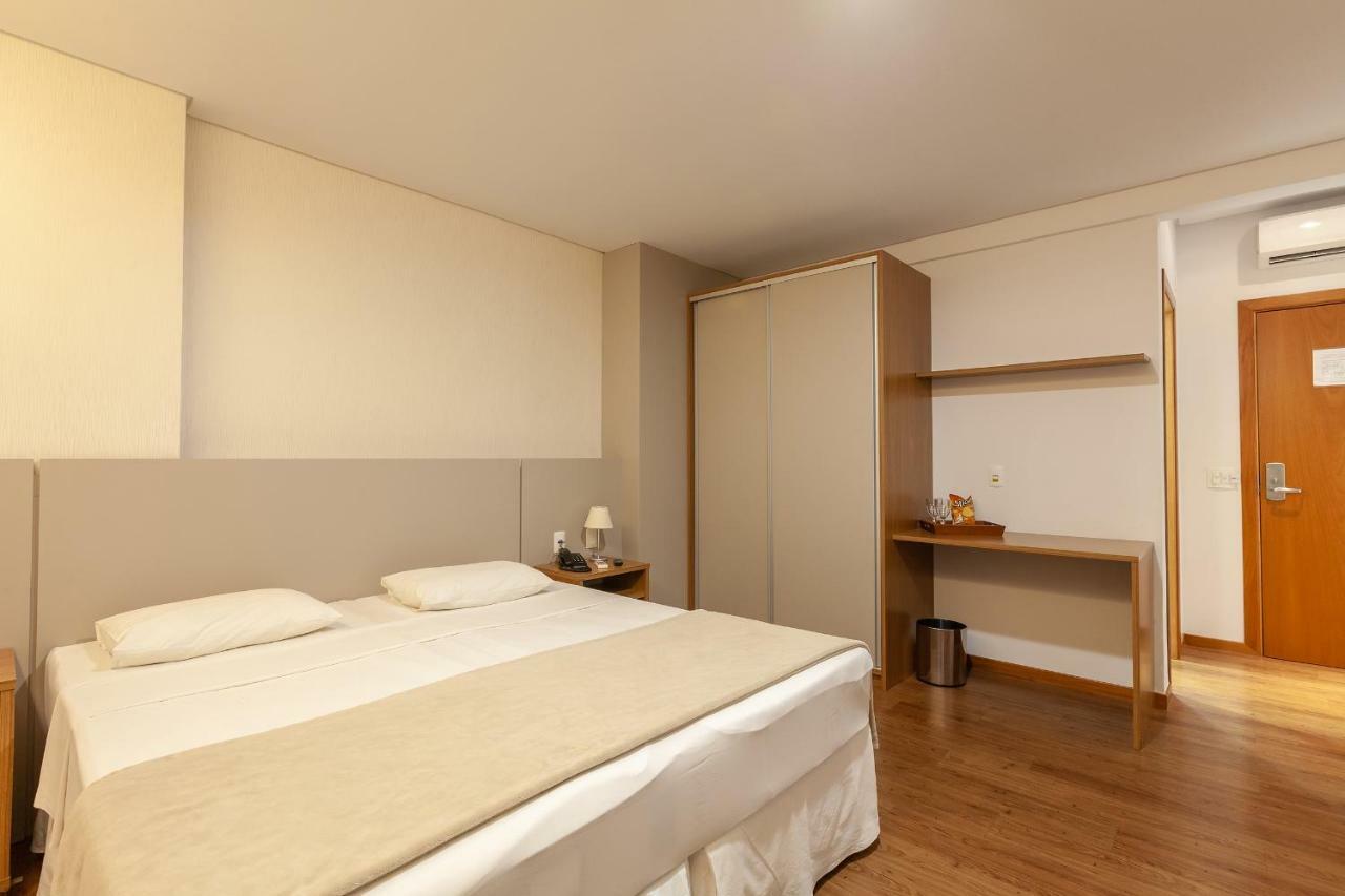 Tri Hotel Executive บรุสเก ภายนอก รูปภาพ